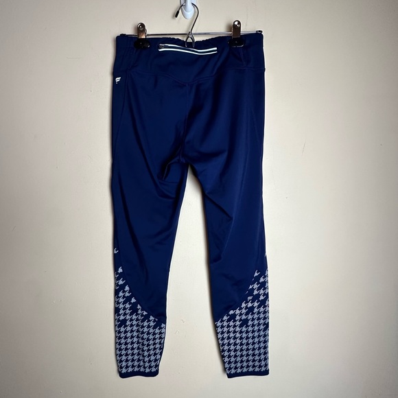 Fabletics Navy Houndstooth UltraCool Reflective 7/8 Leggings Womens Size Medium - Picture 8 of 16